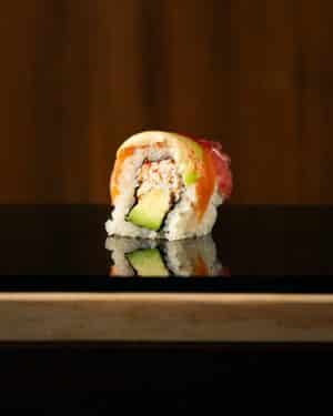 Rainbow-maki-take-away-restaurant-kintsugi.jpg