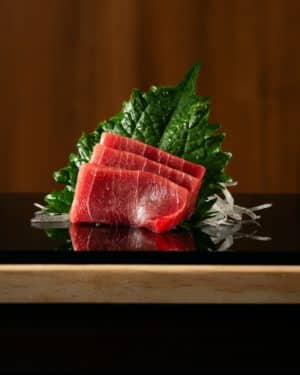 Shake-maguro-sashimi-TAKE-AWAY-RESTAURANT-KINTSUGI-ATUN.jpg